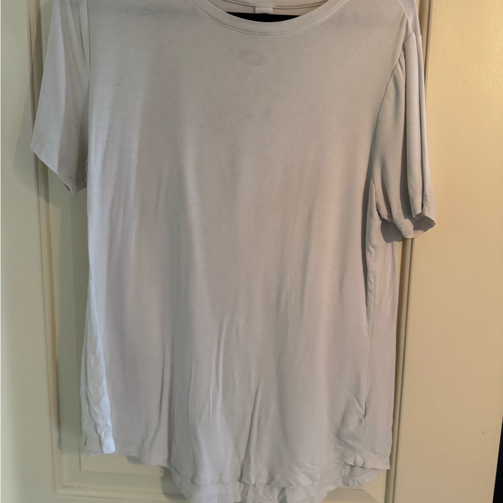 Old Navy Luxe Classic White Women's Top - size M